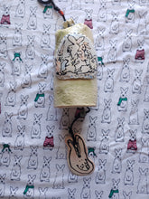Load image into Gallery viewer, Ceramic Bunny Bell Wind Chime